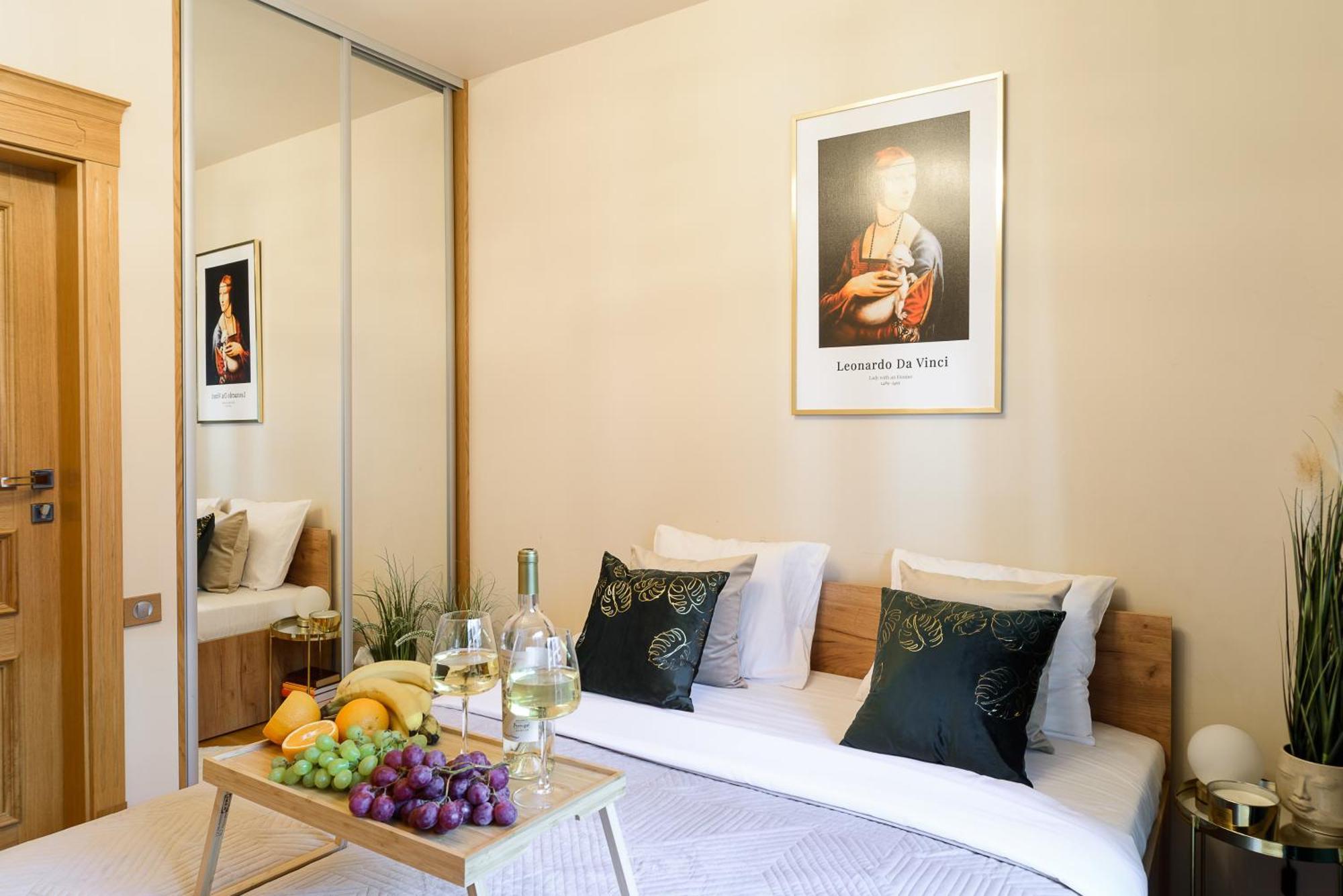 Lumina Premium Apart Near Mennica Residence Warszawa Eksteriør billede