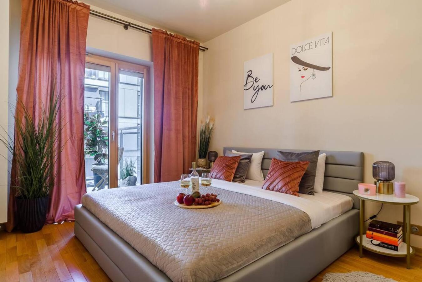 Lumina Premium Apart Near Mennica Residence Warszawa Eksteriør billede